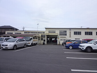 (有)飯塚自動車工業
